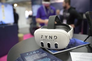 Fynd headset